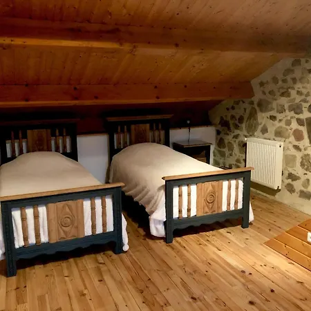 Authentique Et Cosy Charbonnières-les-Vieilles